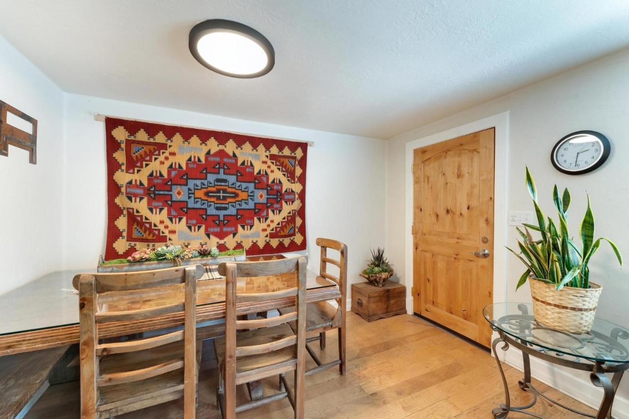 Stone Lizard Lodge Blanding Bagian luar foto