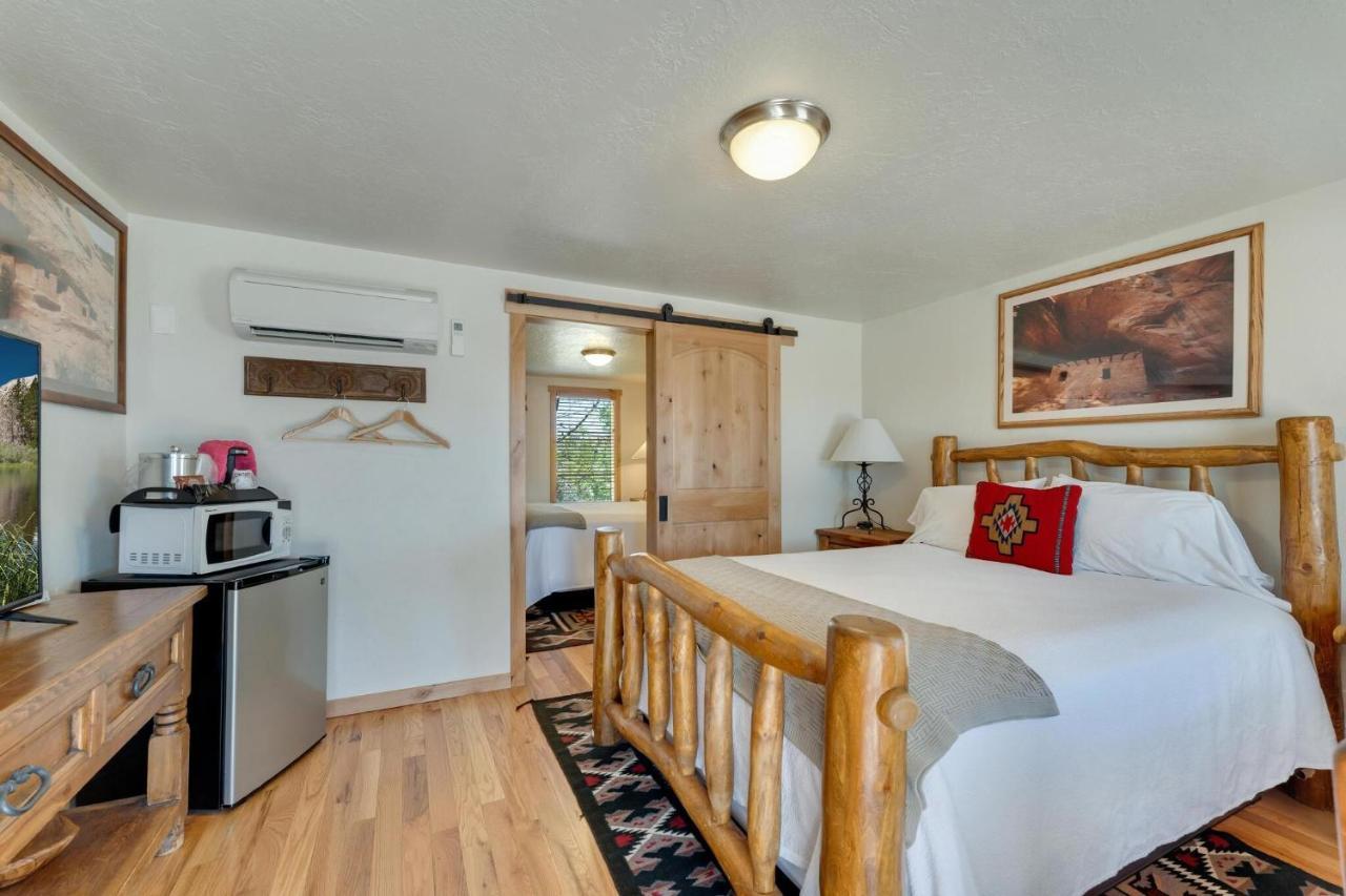 Stone Lizard Lodge Blanding Bagian luar foto