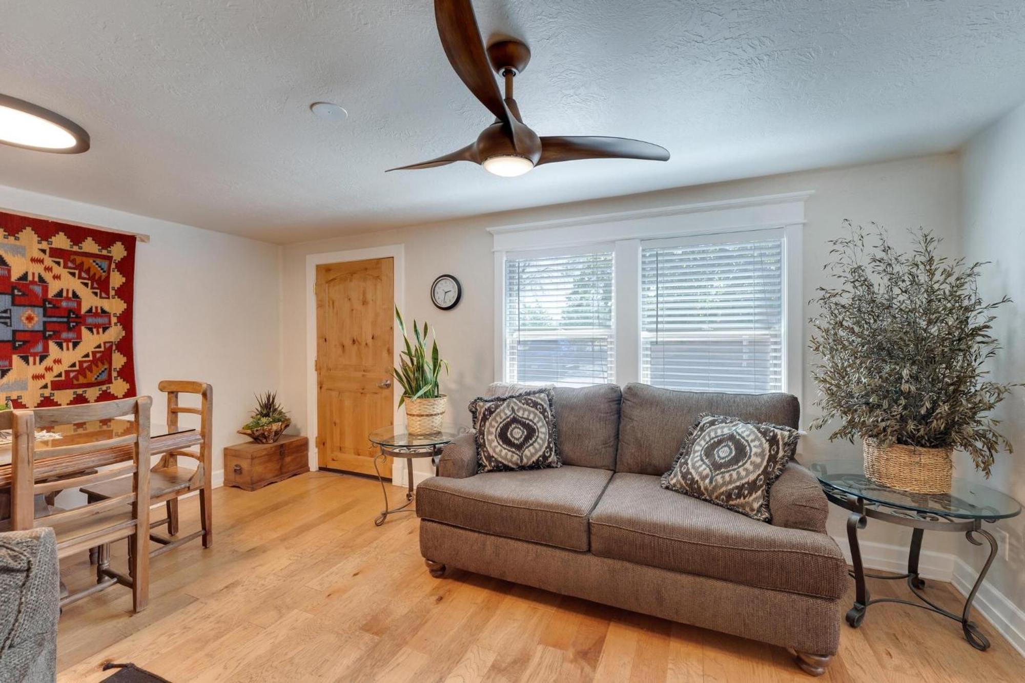 Stone Lizard Lodge Blanding Bagian luar foto