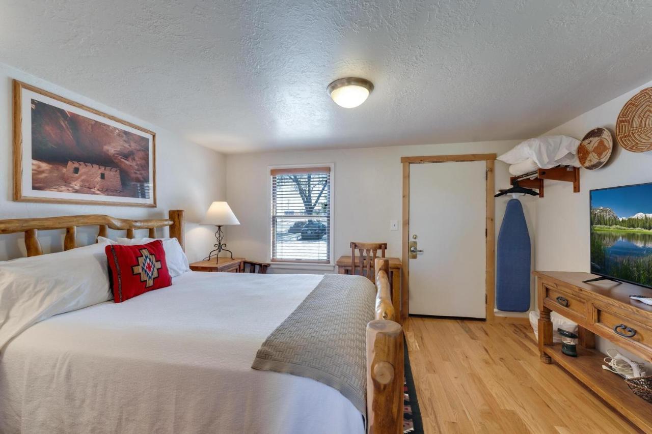 Stone Lizard Lodge Blanding Bagian luar foto