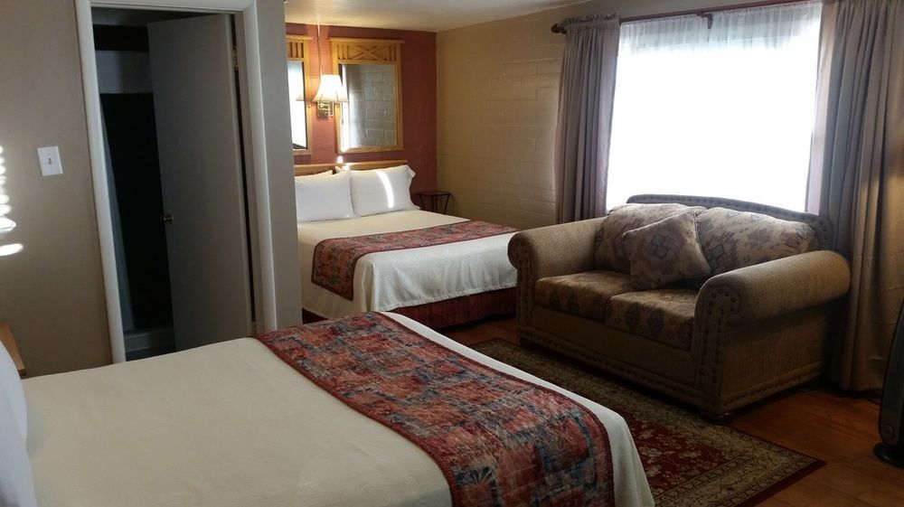 Stone Lizard Lodge Blanding Bagian luar foto
